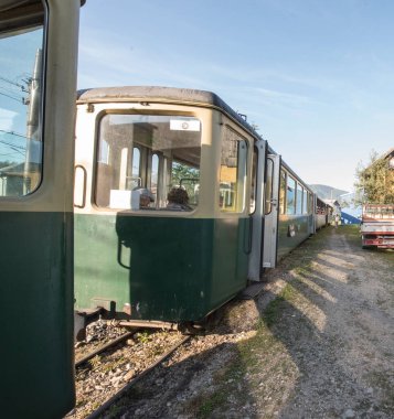 Yukarıdaki Viseu 'dan Mocanita, Maramures, Romania ülkenin en önemli kültürel ve teknik değerlerinden biri, yukarıdaki Viseu' dan Mocanita, buharlı lokomotifli son orman demiryolu.