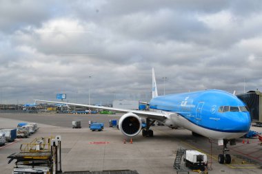 Amsterdam, Hollanda - Nisan 0, 2, 2 0 19: Hollanda Havayolları Amsterdam Havaalanı