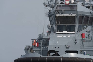 Baltık Denizi - POMERANYA REJON - POLAND - 15 AĞUSTOS 2025 - Baltık Denizi 'ndeki Polonya Donanma Gemisi