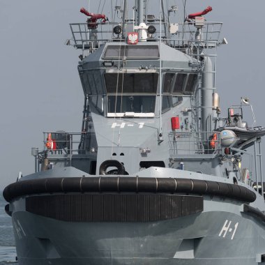 Baltık Denizi - POMERANYA REJON - POLAND - 15 AĞUSTOS 2025 - Baltık Denizi 'ndeki Polonya Donanma Gemisi