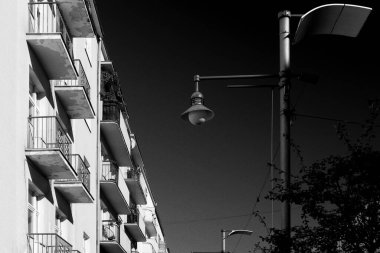 ARCHITECTURE - Gdynia 'da klasik bir modernist apartman