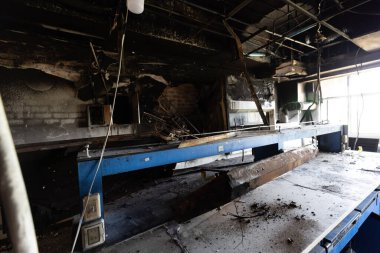 Yangın sonucu oluşan bilim laboratuvarı..