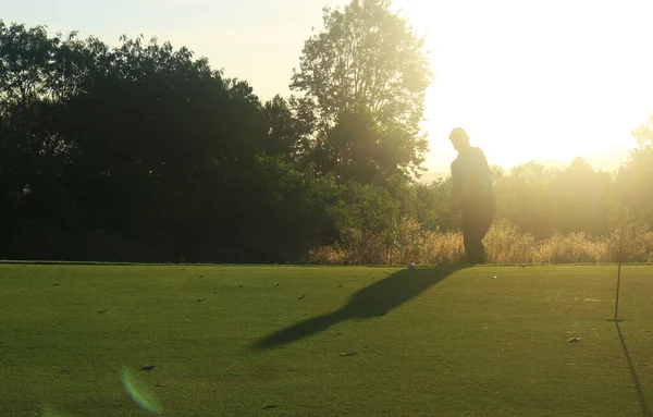 Piękne Pole Golfowe Zachodzie Słońca Wschód Słońca — Zdjęcie stockowe