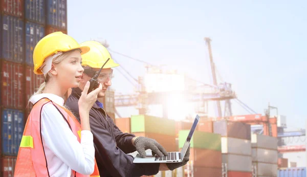 Empresa Ingeniería Mantenga Logística Control Trabajo Del Ordenador Teléfono Móvil — Foto de Stock