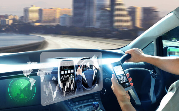 интерьер автомобиля с солнечным светом 