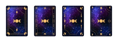 Üçlü ay tanrıçası sembollü mistik tarot kartı seti altın süslemeli çerçeveler ve kozmik galaksi mor yıldızlı arka plan. Düzenlenebilir vektör illüstrasyonu.