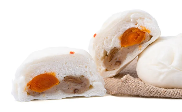 Panino Vapore Isolato Delizioso Baozi Cinese Vapore Carne Panino Pronto — Foto Stock