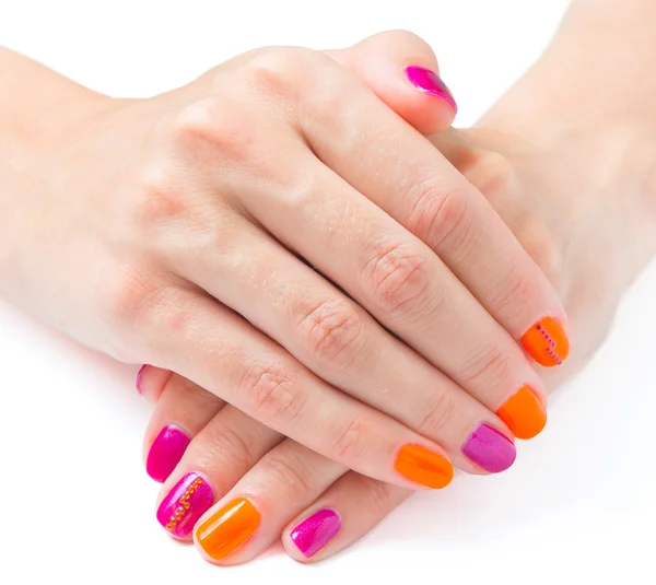 Mãos de manicure brilhantes no fundo branco — Fotografia de Stock