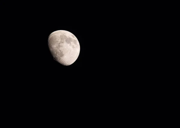 Lua Apenas Uma Lua Maio — Fotografia de Stock