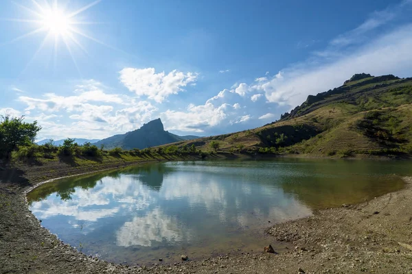 Lago Montaña Crimea Mount Khaturlanyn Burun Pueblo Mezhdurechye — Foto de Stock