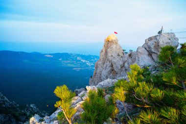 Dağ manzarası üst kısmında mount Ai - Petri.