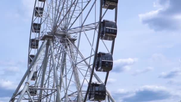 Ferris Wheel Attraktion Rotationsmekanismen För Hjulet Närbild — Stockvideo