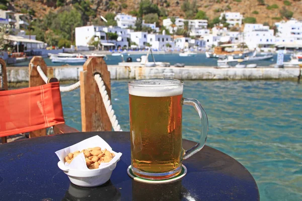 Glas Fris Bier Met Pinda Een Tafel Bij Zeepromenade Zuid — Stockfoto