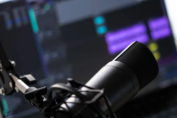 Microfone Para Sessão Transmissão Vivo Casa Ferramentas Para Podcast Webinar — Fotografia de Stock