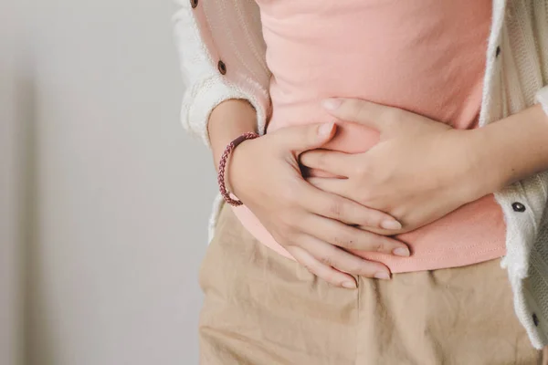 Hasi Fájdalomtól Szenvedő Fiatal Menstruációs Fájdalom — Stock Fotó