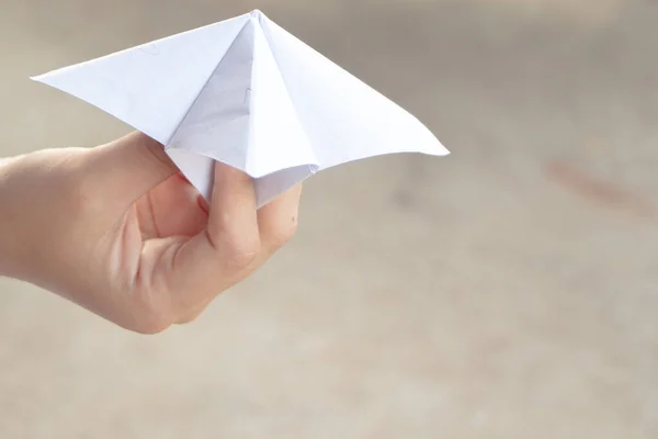 Woman Hands Holding Paper Fortune Teller Cootie Catcher — Stock Photo, Image