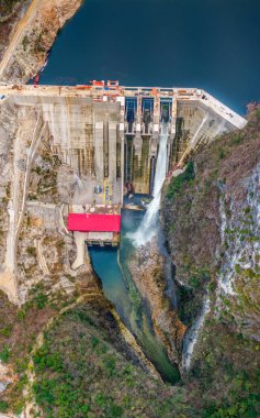 Çin 'in Guizhou eyaletindeki Jiacha Sahne Bölgesi Kış Manzarası