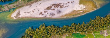 Çin 'in Guizhou eyaletindeki Jiacha Sahne Bölgesi Kış Manzarası