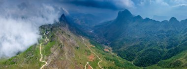 Longji Sky Road scenery in Liuzhi Special District, Guizhou, China