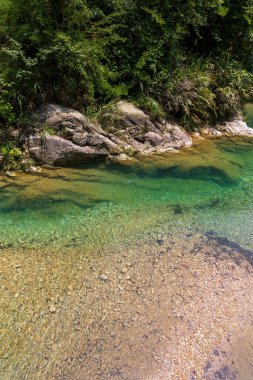 Qiannan Bölgesi, Guizhou, Çin 'in çeşitli bölgelerindeki Karst manzaraları