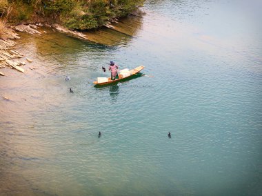 Libo County, Guizhou, Çin 'de kışın güzel kırsal manzara.