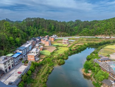 Libo County, Guizhou, Çin 'deki Zhelu Antik Köyü Kırsal Arazi