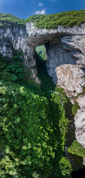 Çin, Guizhou, Anshun 'daki Büyük Bilge' nin Göz Manzarası.