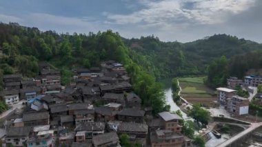 Libo County, Guizhou, Çin 'deki kırsal manzaranın hızlandırılmış görüntüleri