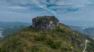 Kaili Şehri, Guizhou Eyaleti, Çin 'deki çeşitli manzaraların hızlandırılmış fotoğrafları