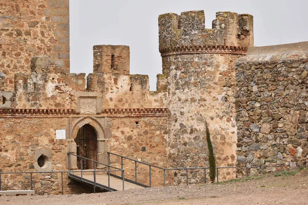 Entrada Castelo Uma Pequena Aldeia Sul Espanha Com Paredes Antigas — Fotografia de Stock