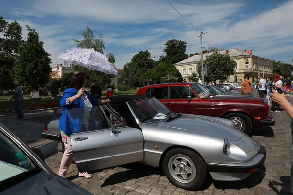 Sofía Bulgaria Junio 2021 Desfile Viejos Coches Retro Spring Retro — Foto de Stock