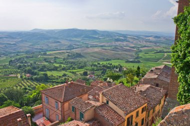 Montepulciano Toskana 'da, Eski şehir panoramik manzarası, Toskana kırsal alanı, İtalya, Avrupa