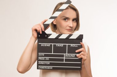 Klaket sinema ile genç kız