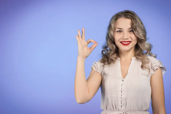 La mujer tiene una idea. — Foto de Stock