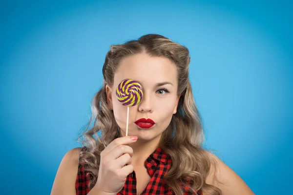 NIÑA CON GRAN CANDY — Foto de Stock