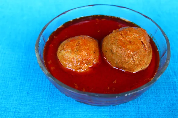 Koyun Rista, Hindistan, Kaşmir 'in geleneksel vejetaryen olmayan yemeği. 