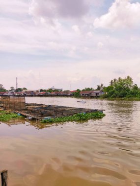 Andai Nehri Endonezya 'nın Banjarmasin kentinin sahip olduğu nehirlerden biridir.
