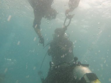 Terengganu, Malezya - 20 Haziran 2020: Redang Adası 'ndaki mercan resiflerinin taksitlendirilmesi