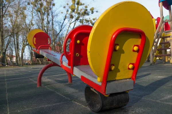 Wooden Seesaw Two Person Metal Mounts Installed Red Metal Arc — Stock Photo, Image