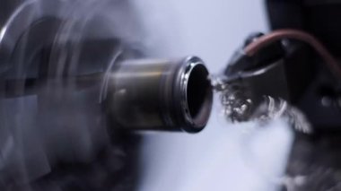 Metal torna tezgahı. Torna, metal işleme