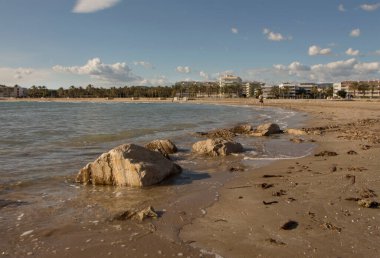 Vilanova i la Geltru plajı, Garraf bölgesi, Barcelona, Katalonya, İspanya.