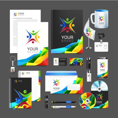öğe kümesi insanlar logo ve parlak renkli arka plan üzerinde sosyal ağlar ve modern teknoloji konu ile işiniz için kurumsal kimlik