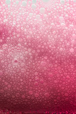  sabun köpüğü deseni. Pembe baloncuklar soyut dokular. Temizlik ve hijyen arka planı. Pembe köpüklerin Macro Fotoğrafı. 
