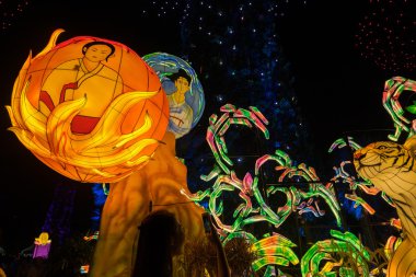 Orta Sonbahar Festivali Singapur fenerler