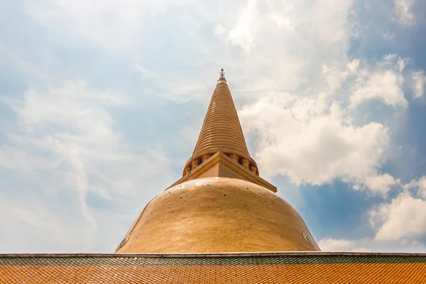 Phra Pathom Chedi adlı: Nakhon Pathom, Thailand.