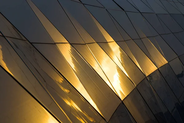 Kovové Skleněné Zázemí Stavba Vnější Textury Při Západu Slunce Sluneční — Stock fotografie