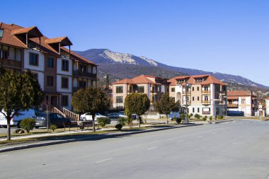 Mtskheta, Gürcistan - 23 Ocak 2021: Gürcistan, Mtskheta 'da ünlü bir şehir. Eski hauslar seyahat hedefi.