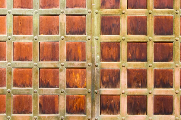 Antiguo Portón Madera Metal Puerta Fondo Textura —  Fotos de Stock