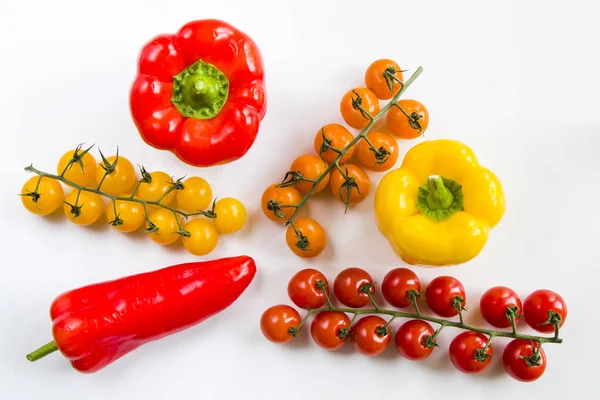 Todo Color Pimiento Morrón Pimiento Verde Tomates Cherry Fondo Verduras — Foto de Stock