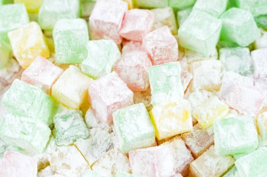 Türk lokumu, şeker ve lezzetli tatlı, renkli şekerler.